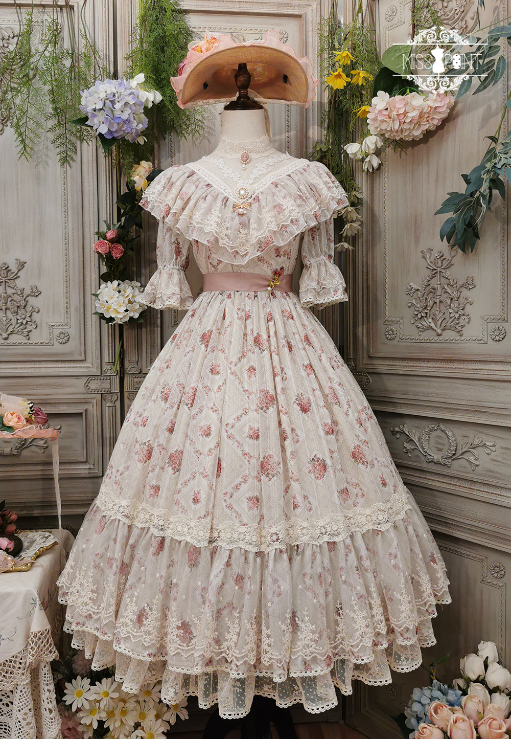 [Pre-order] Edwardian Elegant Rose Print Classic Lolita Dress 1.0