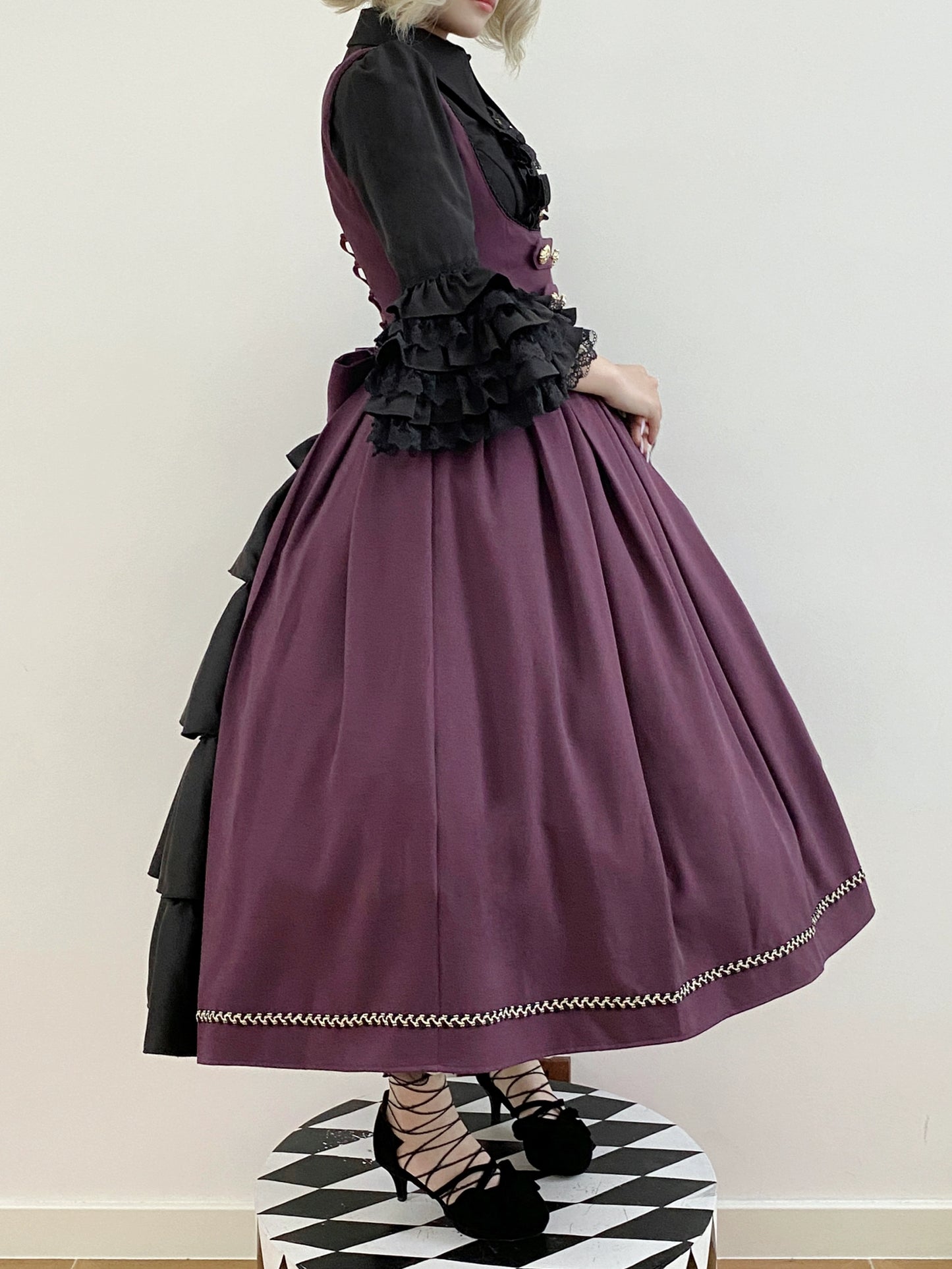 [Pre-orders available until 9/29] Bright Moon Corset Jumper Skirt, Plain Type [Dark Purple]