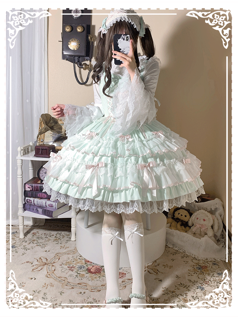 【予約販売】Antique Doll 刺繍レースのジャンパースカート