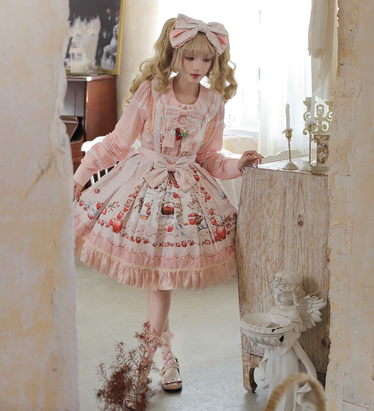 【受注予約12/16まで】Strawberry Manor サスペンダースカート・ショート丈