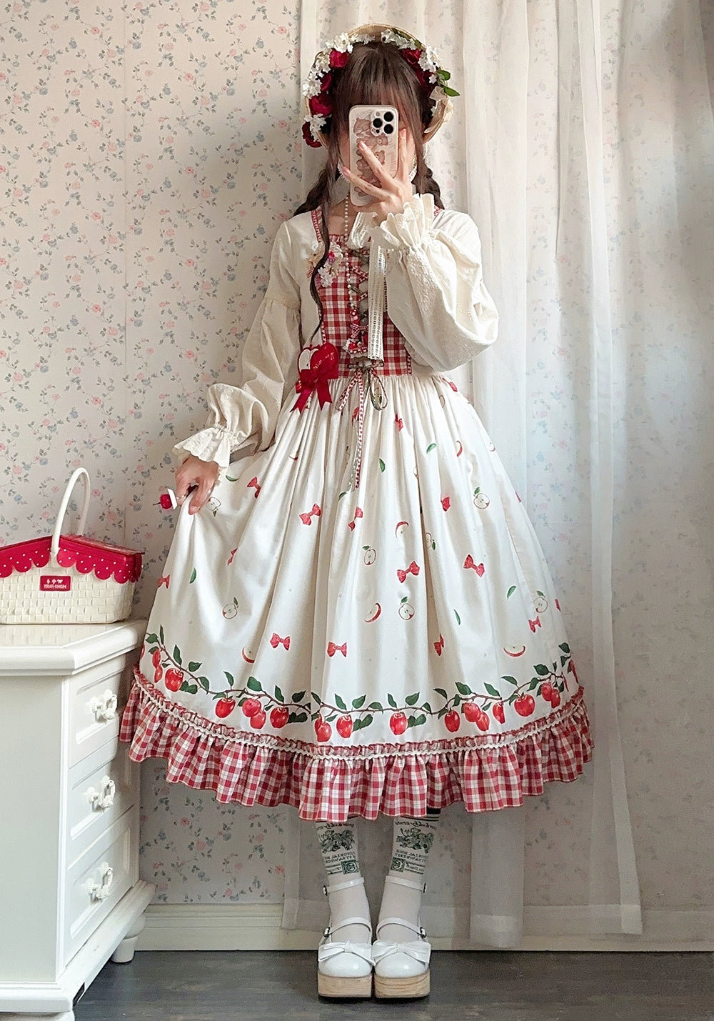【予約販売】Apple Garden バイエルン風ドッキングワンピース
