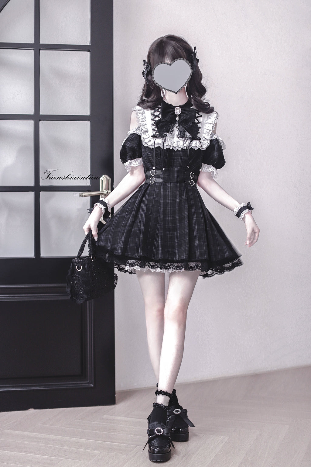 【予約販売】 Angel Heartbeat Black フリルチェックミニ丈ワンピース