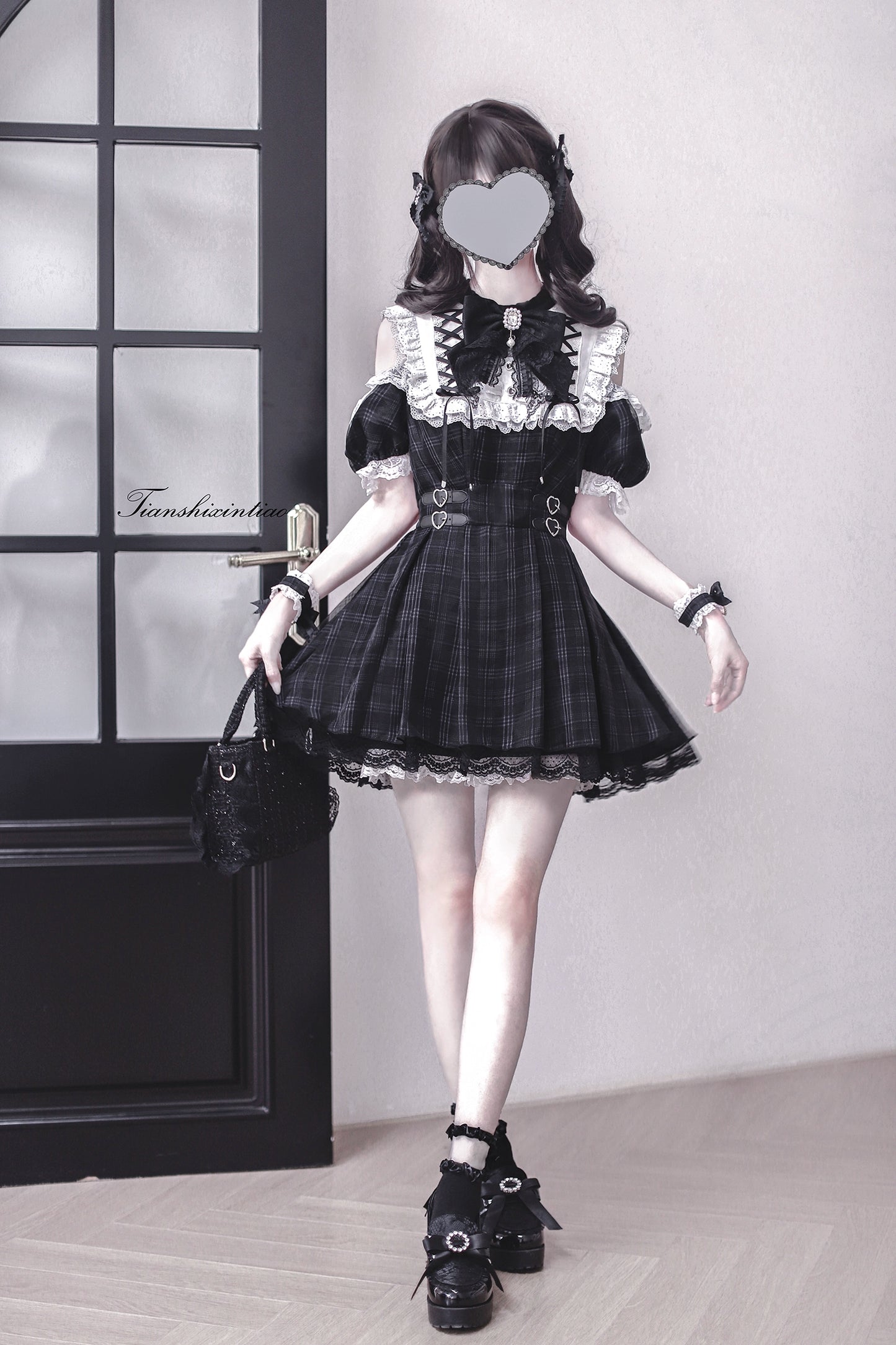 【予約販売】 Angel Heartbeat Black フリルチェックミニ丈ワンピース