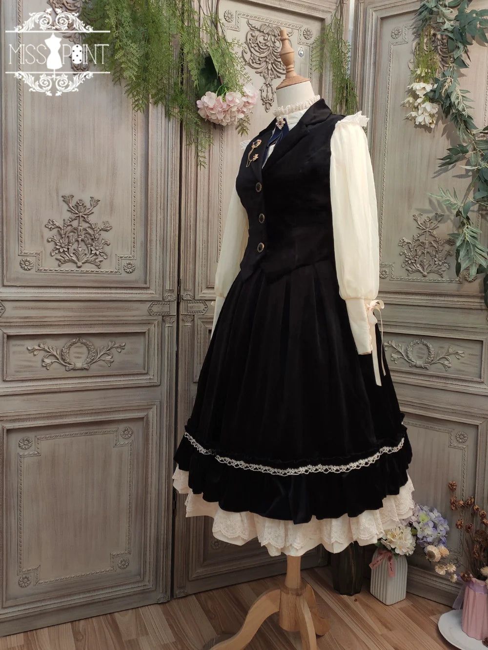 [Pre-order] British Classical Lolita Velvet High Waist Skirt