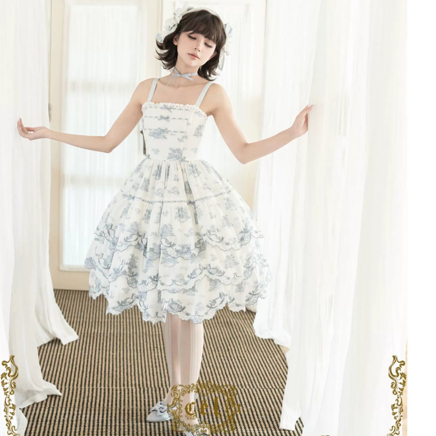 【受注予約6/18まで】Coppelia 刺繍ジャンパースカート