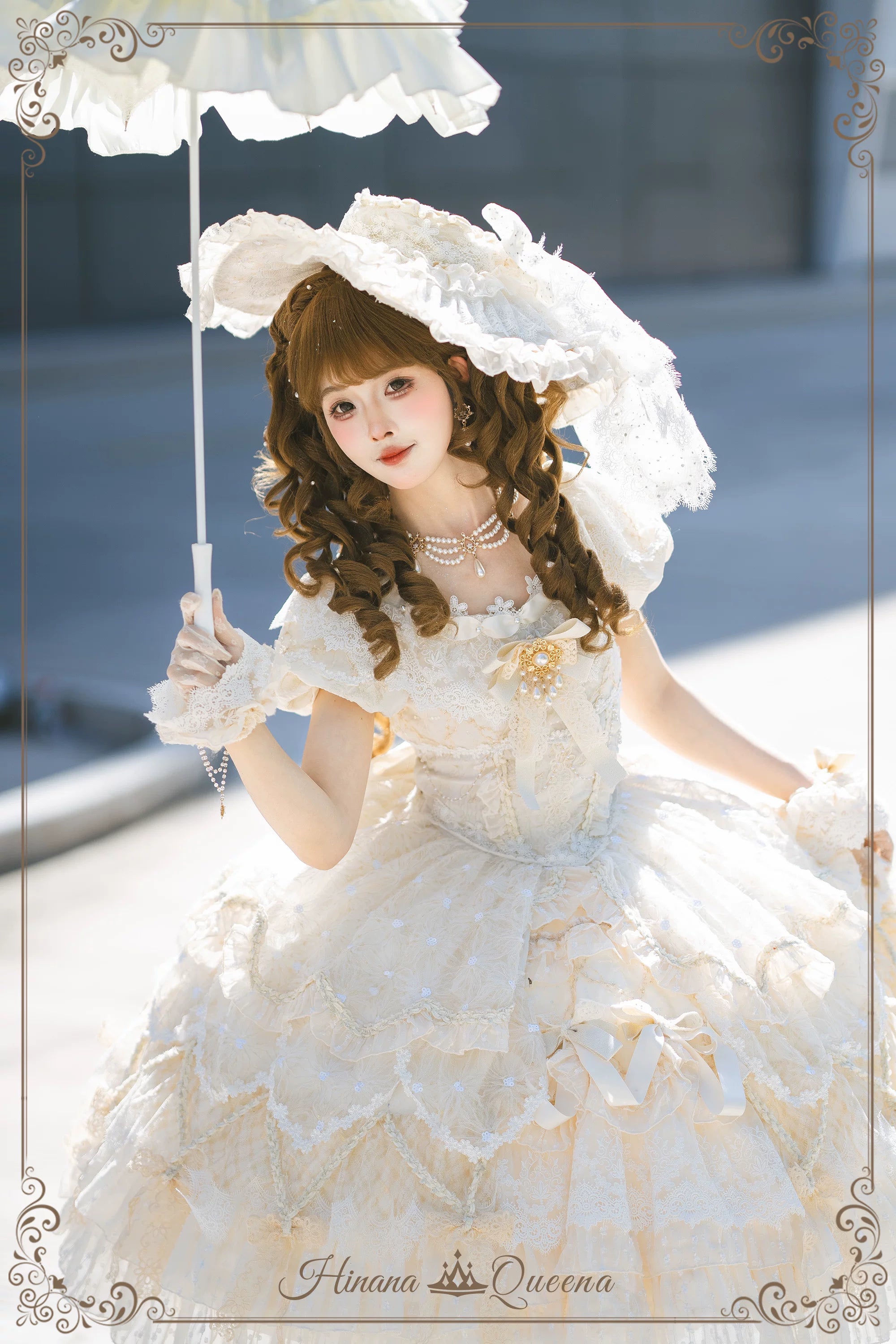 【受注予約9/16まで】Dream Magnifique プリンセスドレス・ショート丈・ゴールド