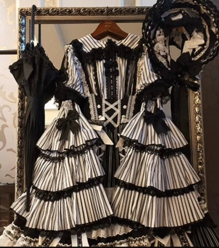 Hybrid Doll Moon Island 2way princess sleeve blouse
