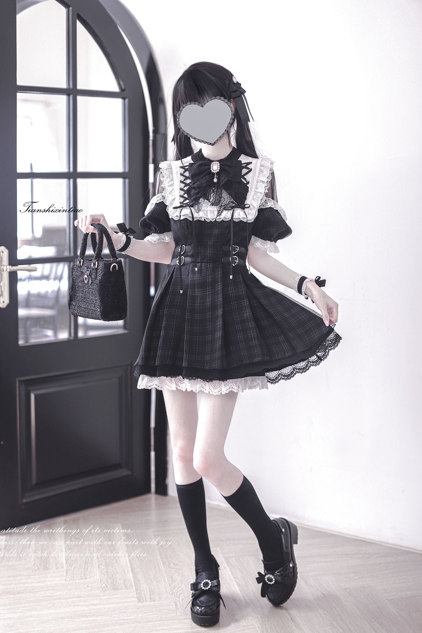 【予約販売】 Angel Heartbeat Black フリルチェックミニ丈ワンピース