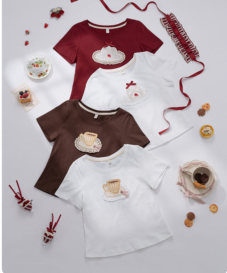 【受注予約12/18まで】Strawberry and Bear Theater 刺繍Ｔシャツ