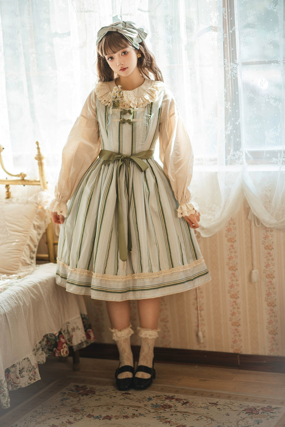 [Sale period has ended] Forest Picture Book Striped Jumper Skirt