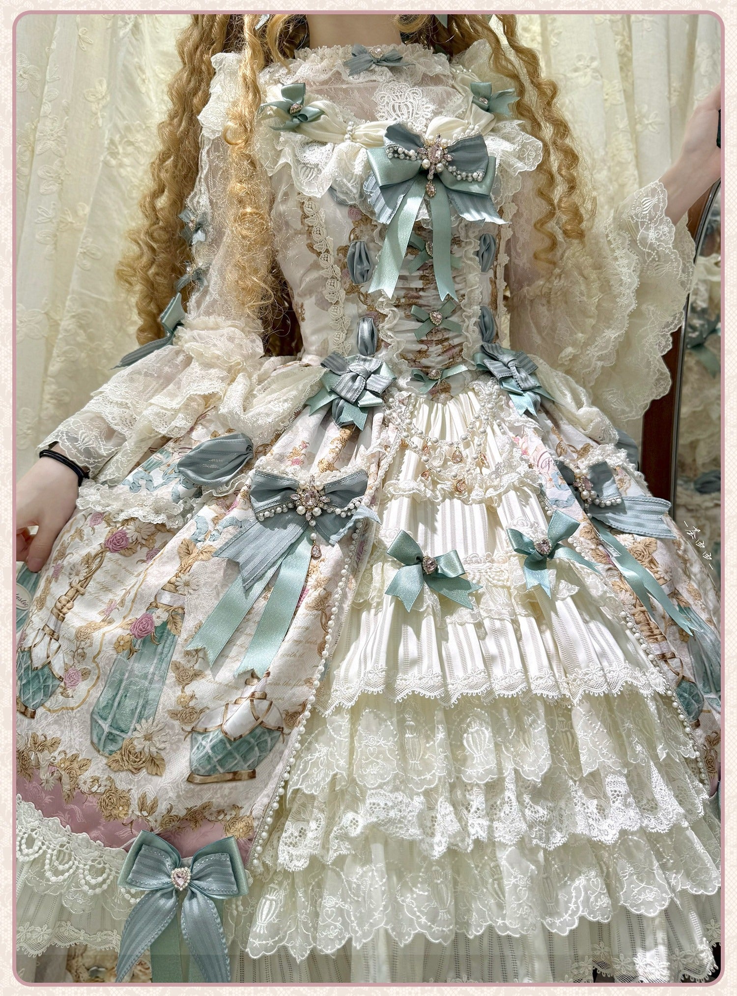 【受注予約6/16まで】Antique Gemstone Fragrance ジャンパースカート単品