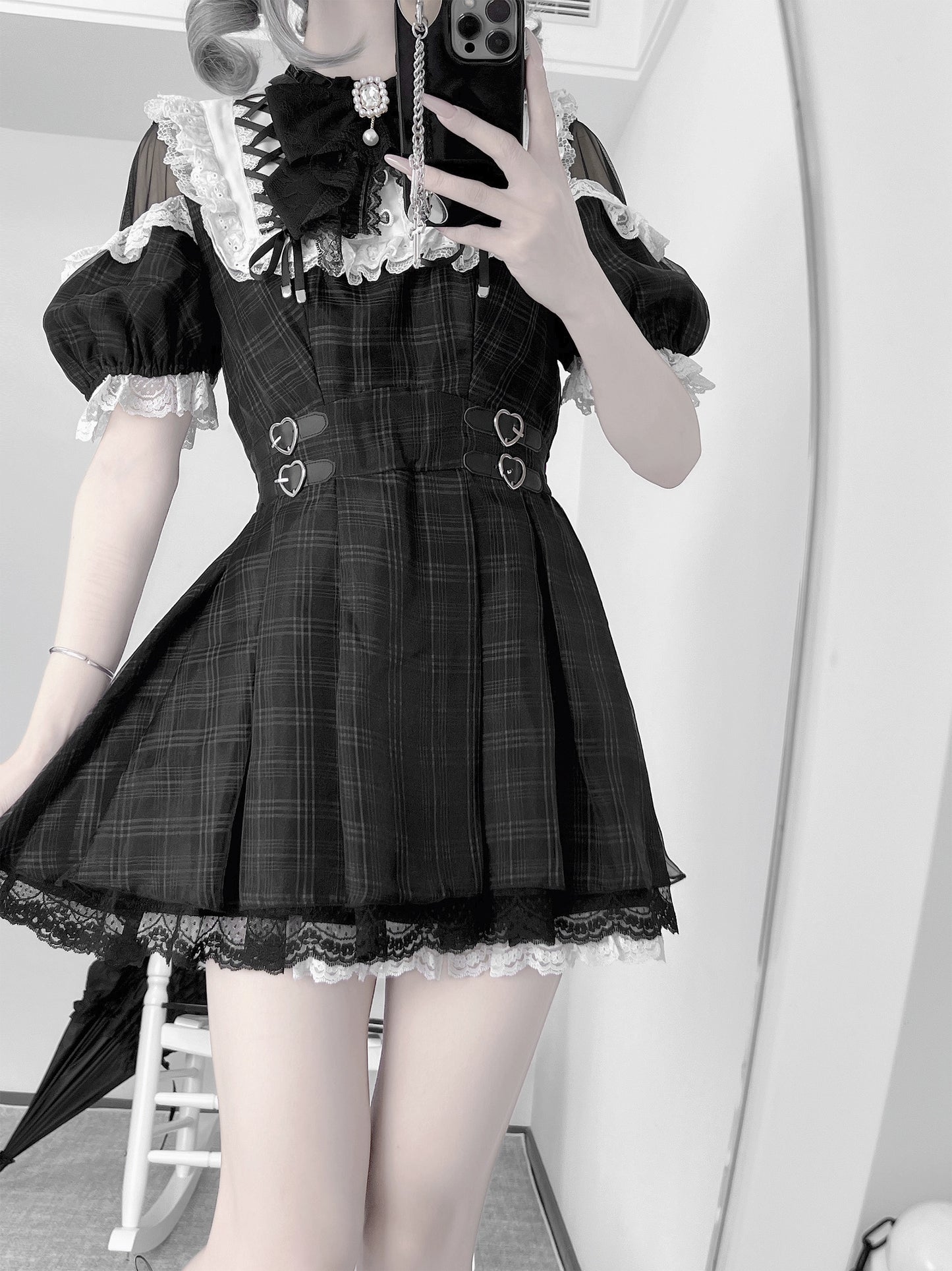 【予約販売】 Angel Heartbeat Black フリルチェックミニ丈ワンピース