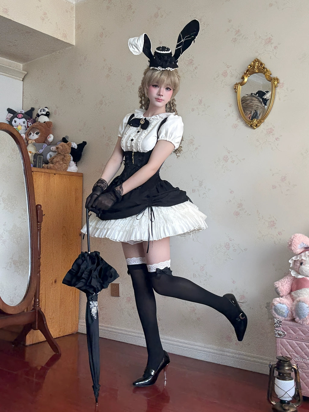 【受注予約6/30まで】Brulee Bunny コルセットジャンパースカートセット・ブラック