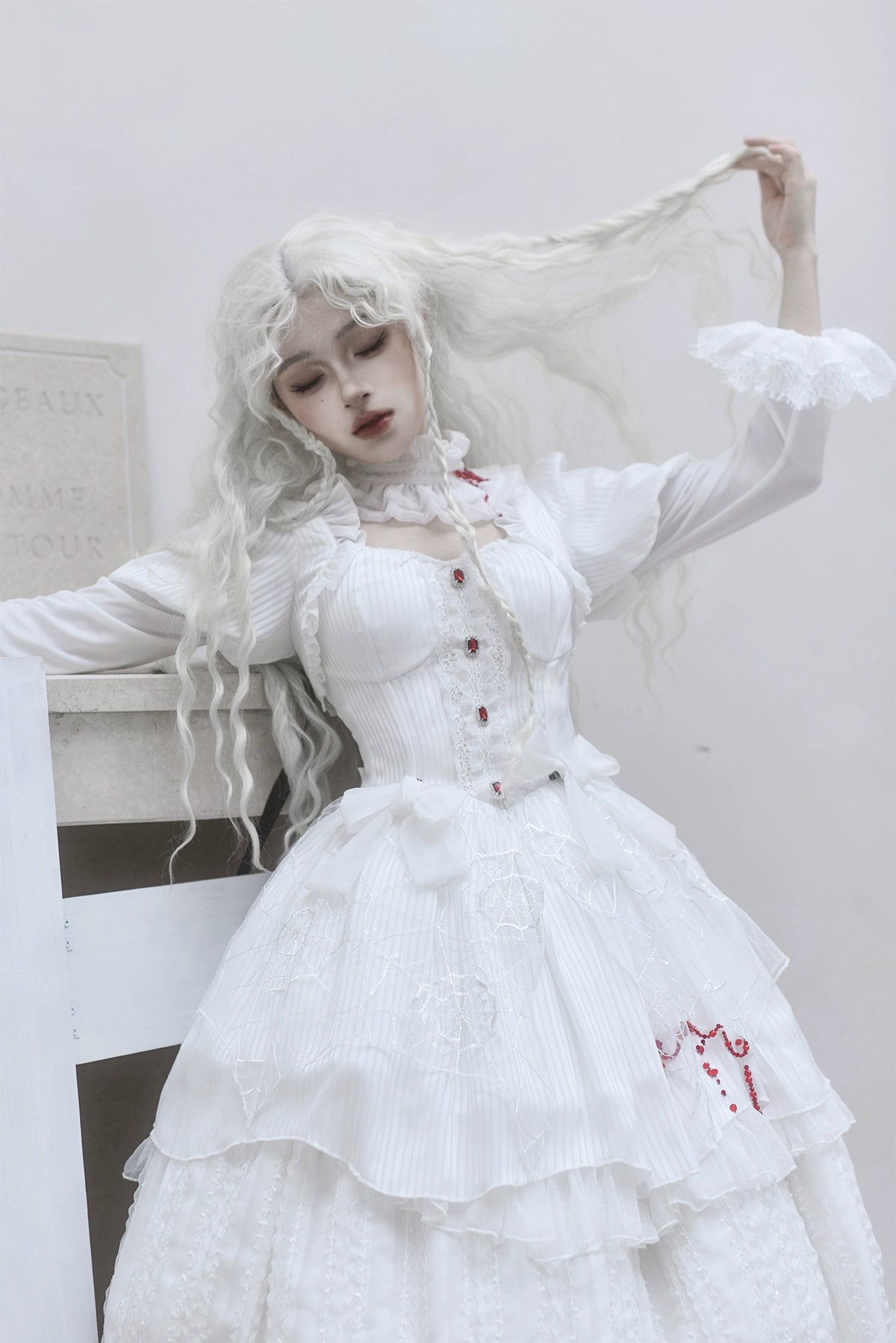 Twin Witches ゴシックチュールワンピースとインナースカート