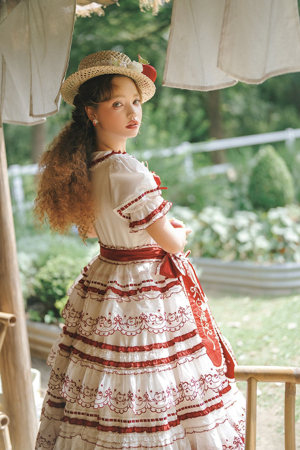 【受注予約7/22まで】四季の果樹園 ラグジュアリーワンピース