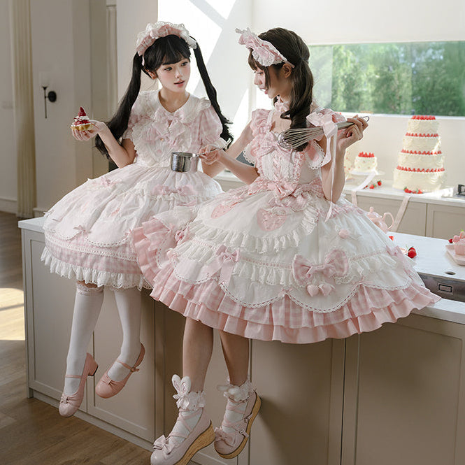 【受注予約11/18まで】Strawberry Cake Guide メイド風ジャンパースカート