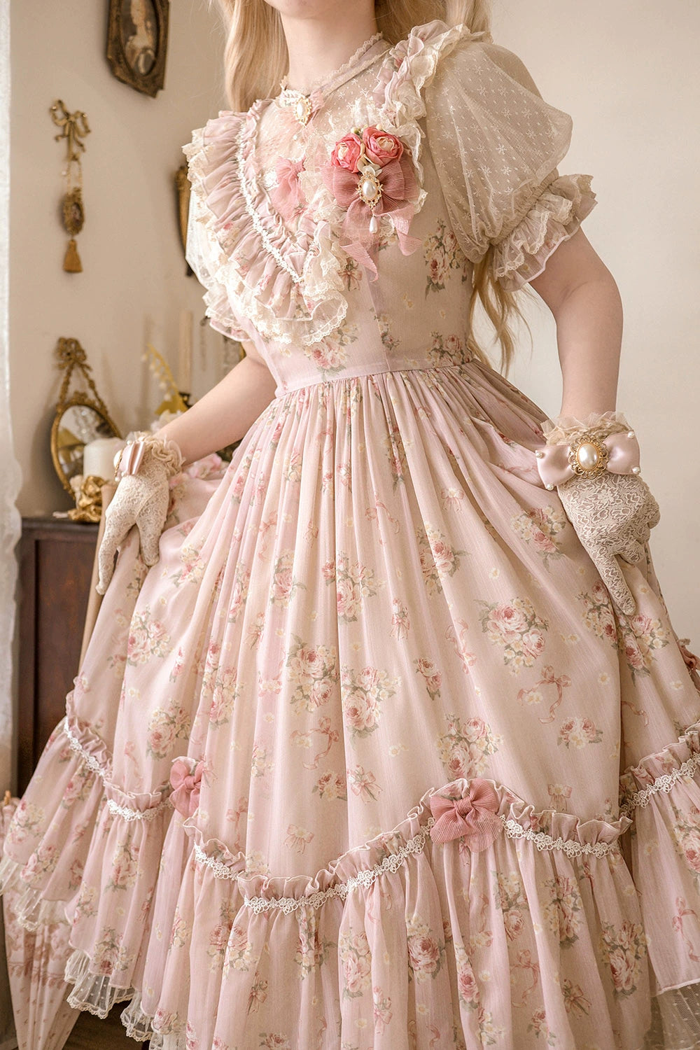 Daydream Rosa Classical rose pattern dress