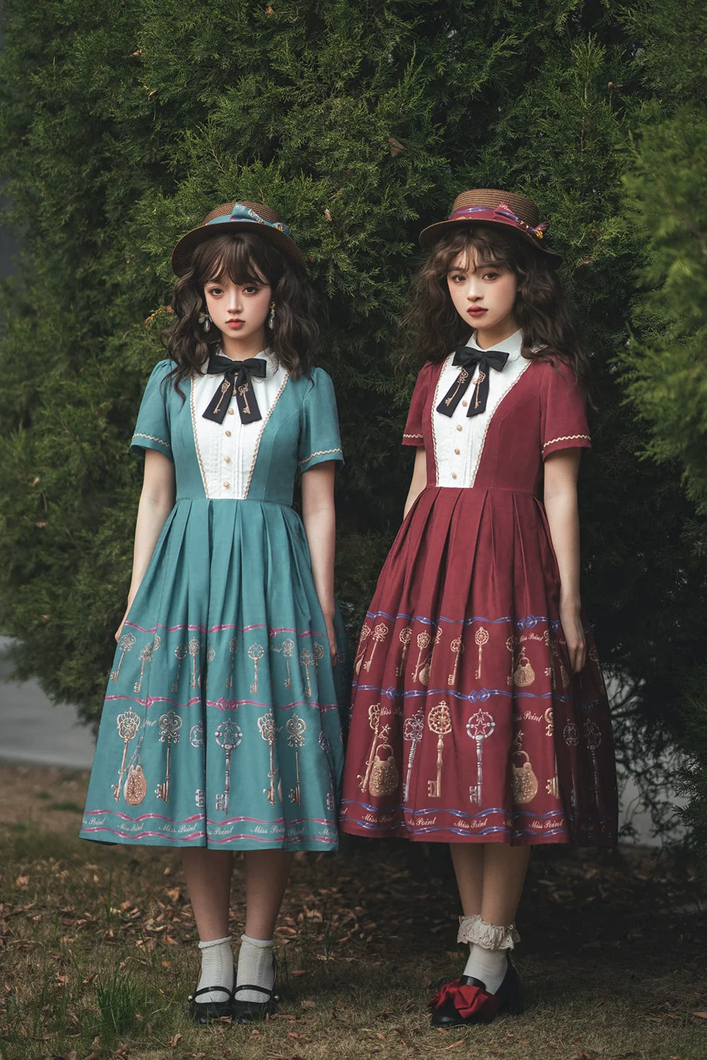 [Pre-order] Secret Key Antique Short Sleeve Dress