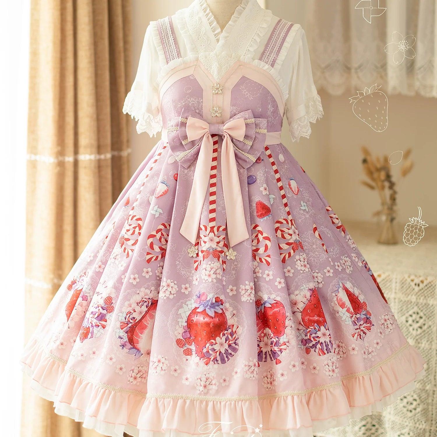 苺と桜の和ロリジャンパースカート