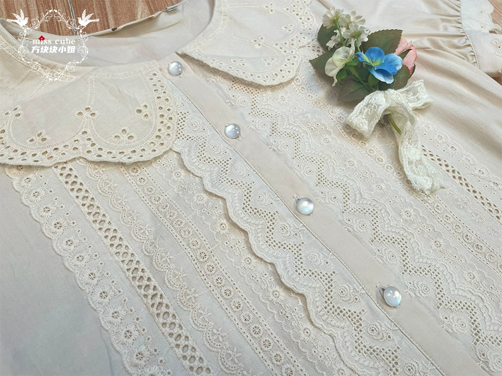 [Pre-orders available until 2/19] Sweetie Sheep Cutwork Lace Short Sleeve Blouse