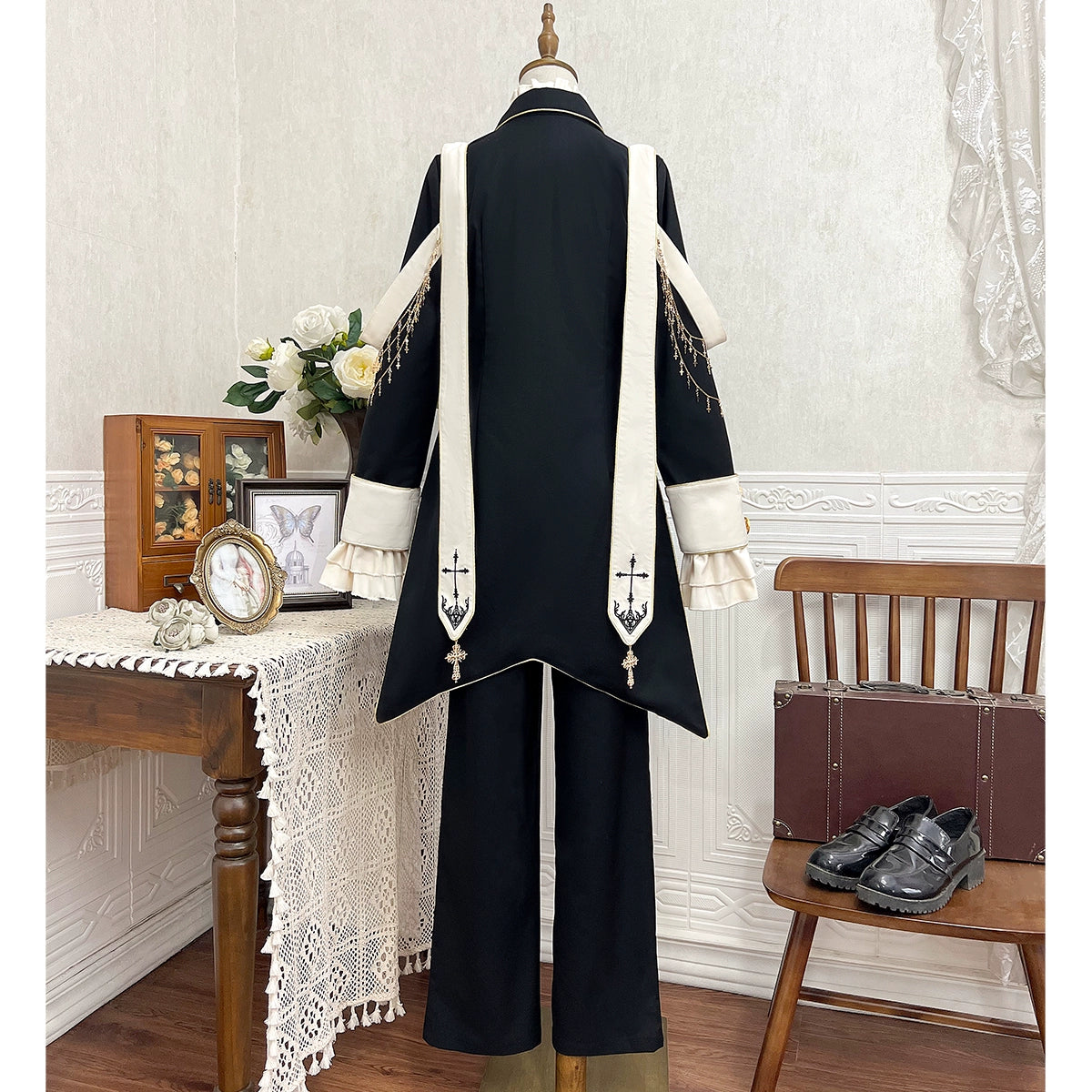 皇子系ロリィタ 十字チャーム付ジャケットセットアップ