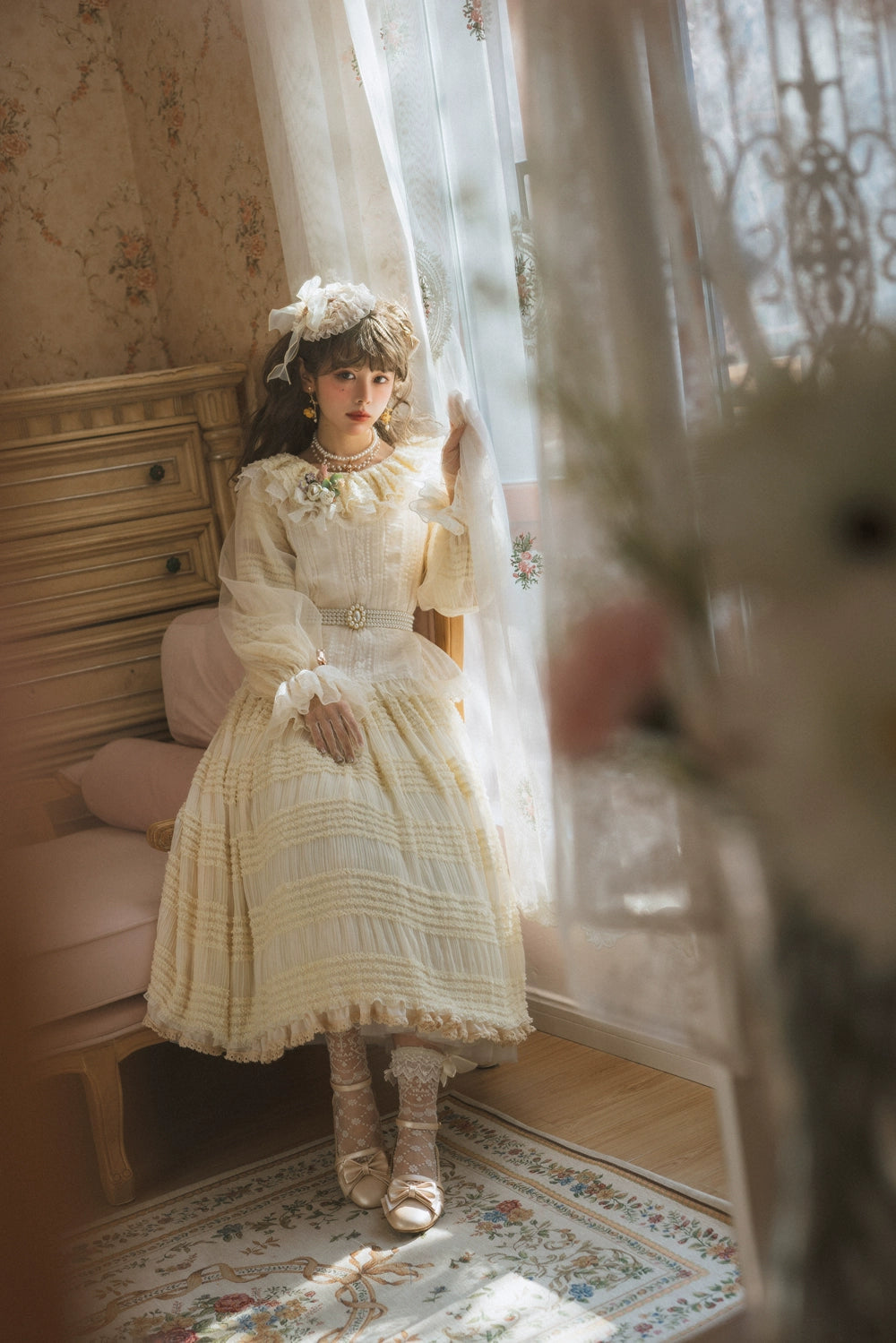 [Pre-orders available until 2/19] Cat Rose Tea Party Ruffled Long Sleeve Blouse