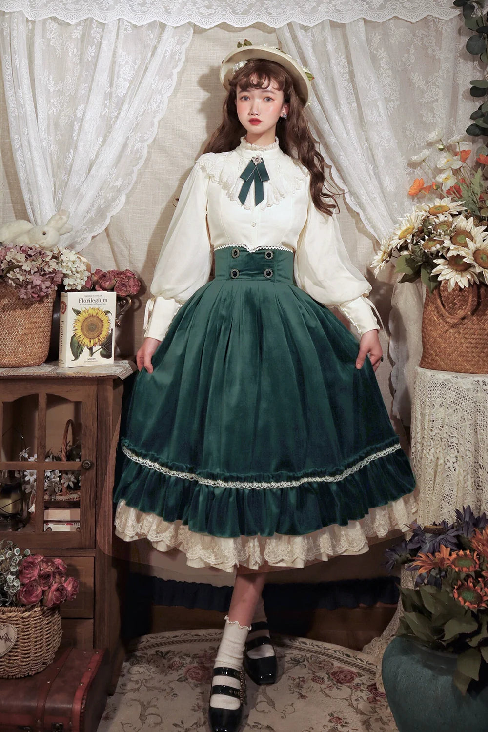 [Pre-order] British Classical Lolita Velvet High Waist Skirt
