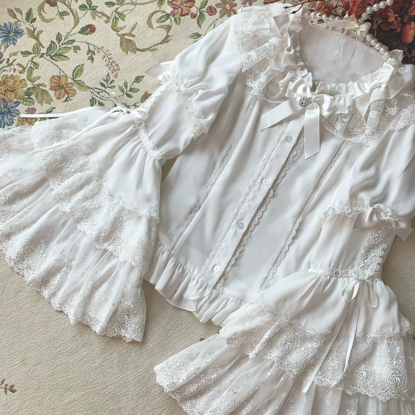 Wishing Star ドール風姫袖ブラウス