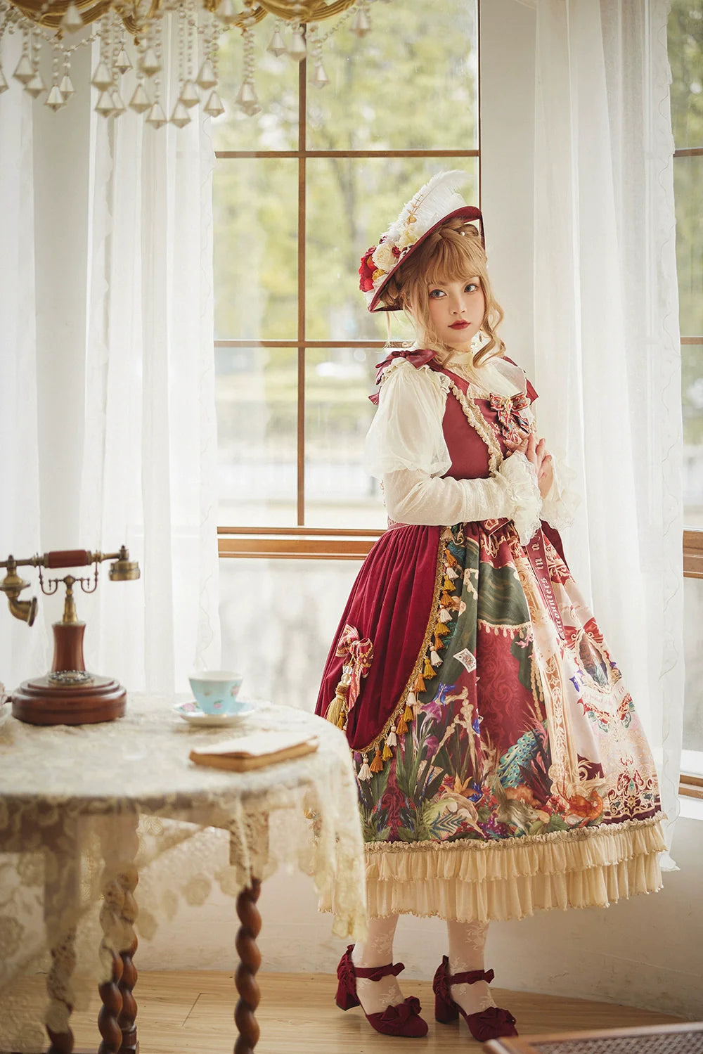 [Pre-order] Wanhua Mirror Western Aristocrat Style Jumper Skirt