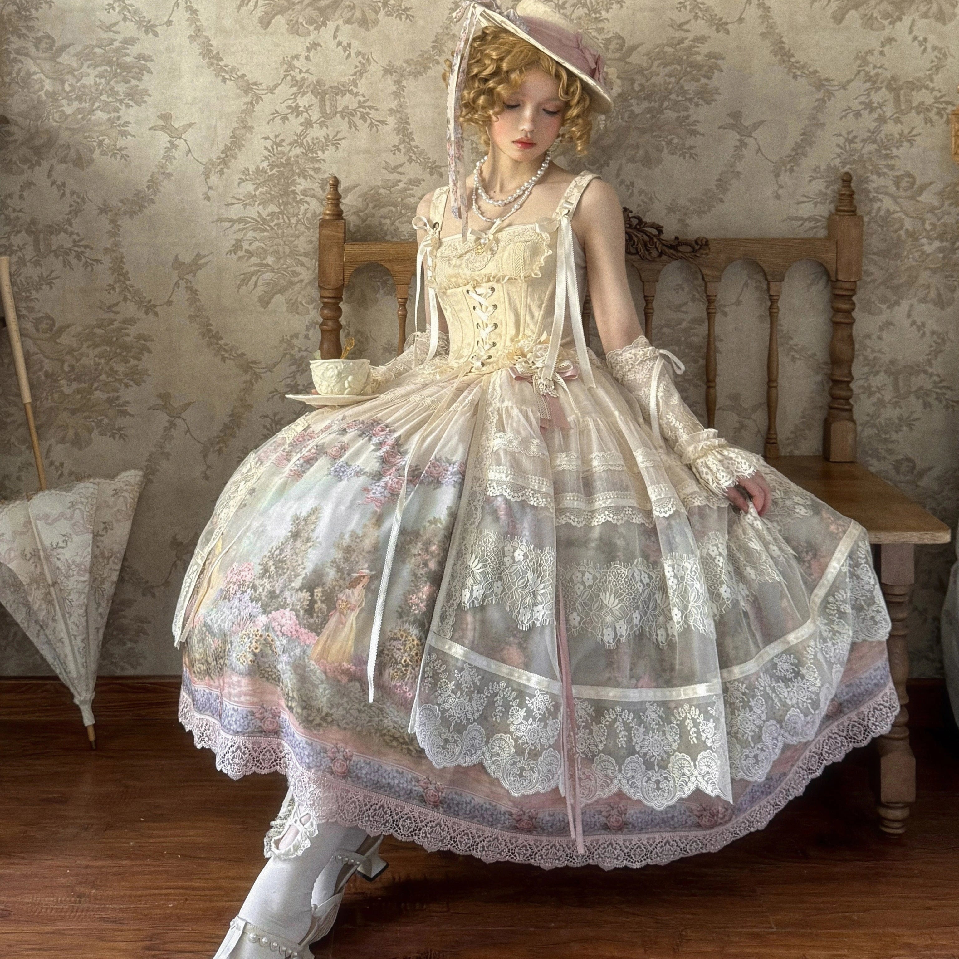 [Pre-orders available until 2/26] Romantic Rose Sleeveless Corset Top