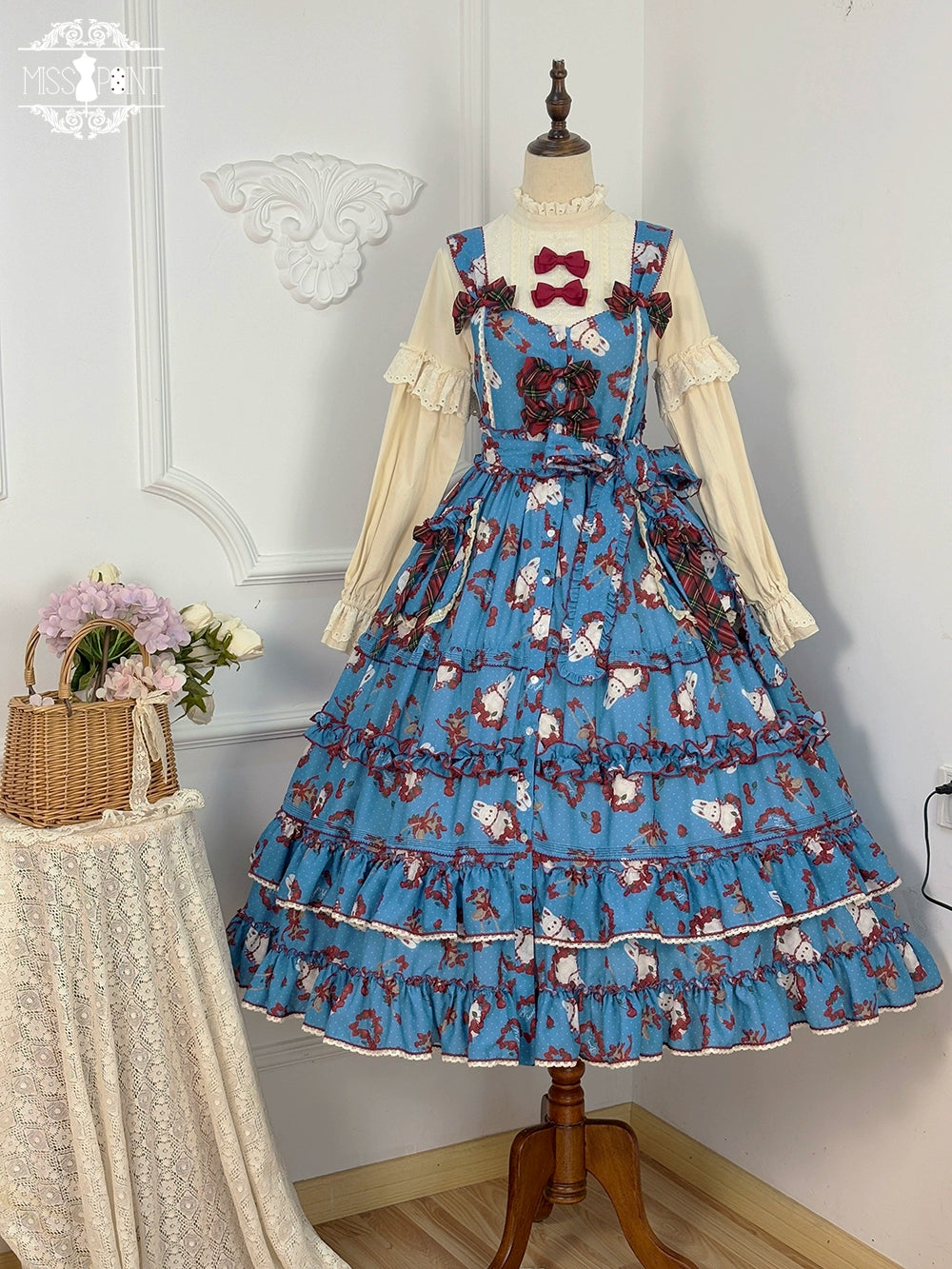 【予約販売】Sweet Berry Rabbit ジャンパースカート