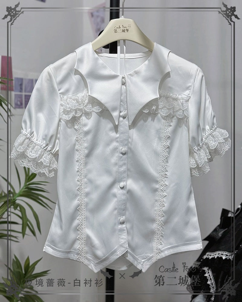 [Pre-orders available until 12/18] Cross Bone Princess Sleeve Bat Collar 2-Way Blouse