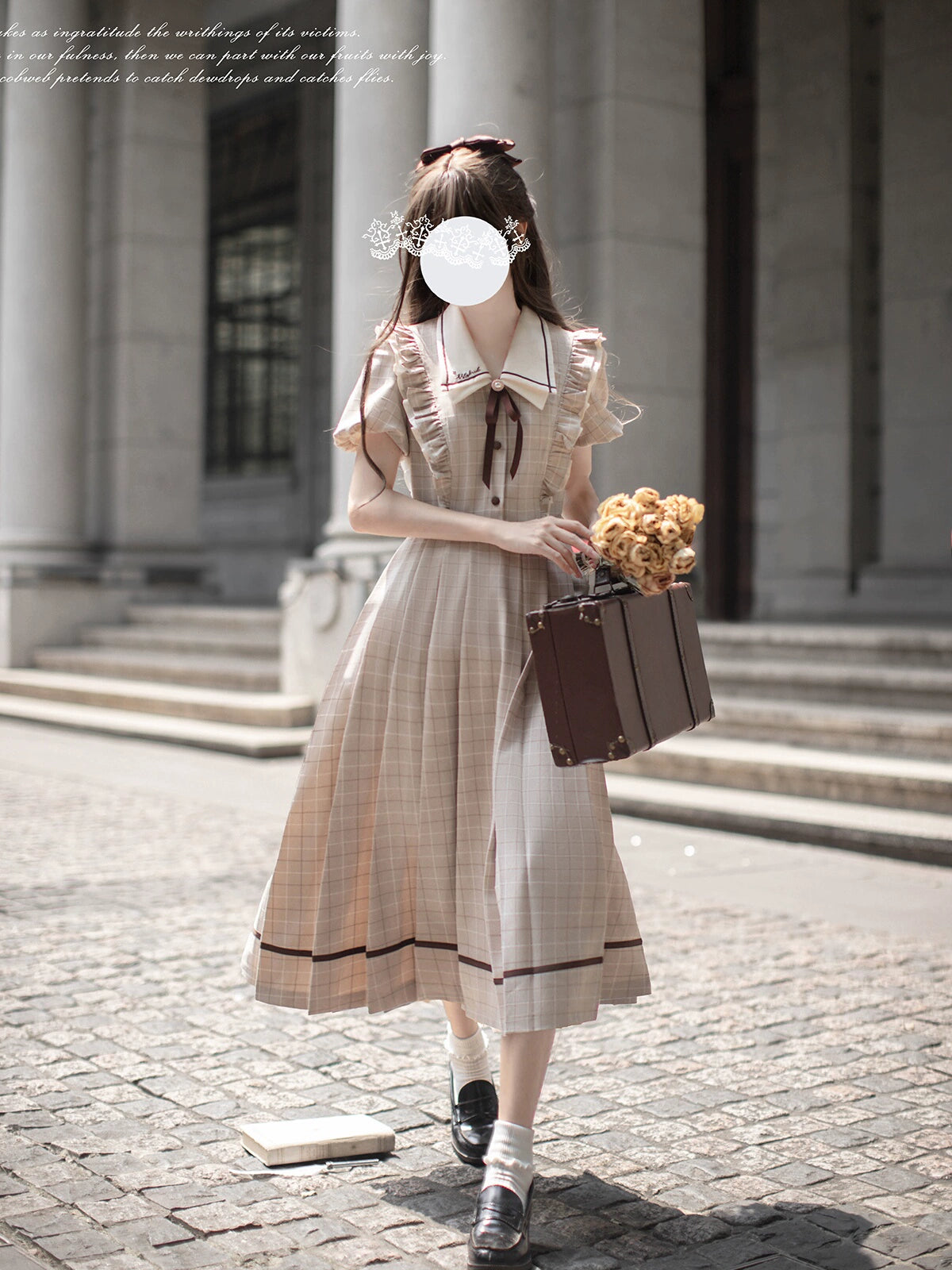 Betty フレンチレトロベージュチェック半袖ワンピース