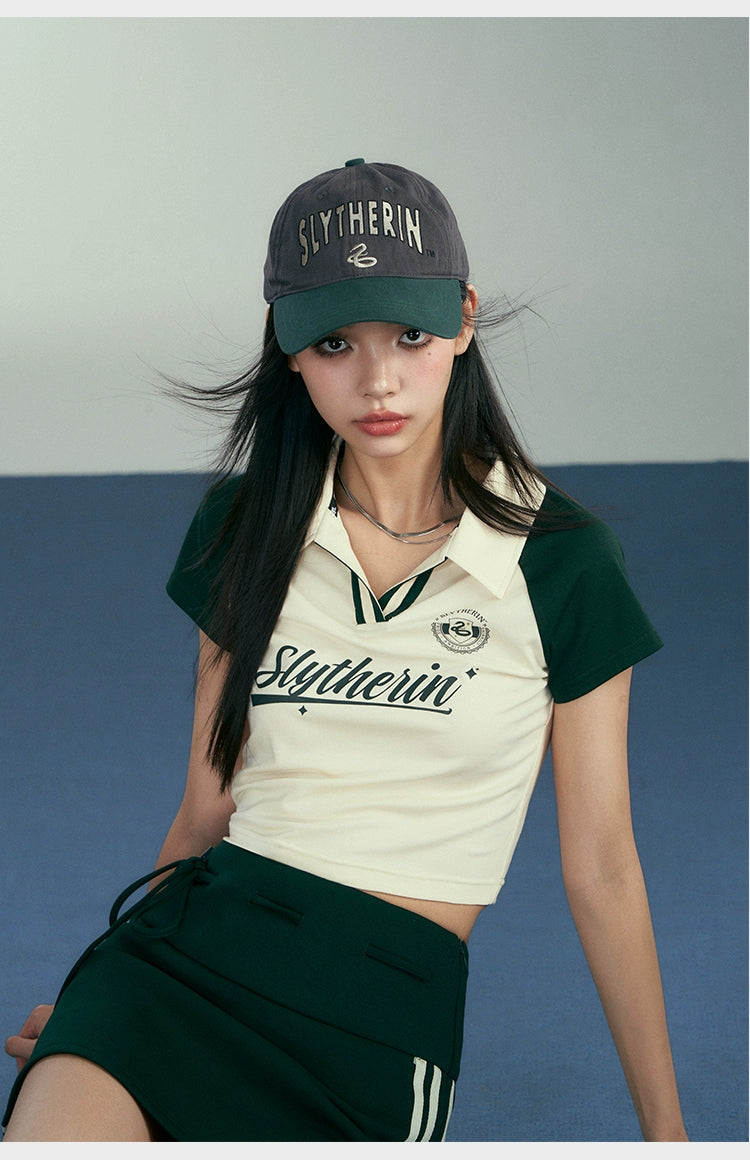 [Pre-order] Hogwarts School of Witchcraft and Wizardry Miniskirt, Short Sleeve Top and Hat Set