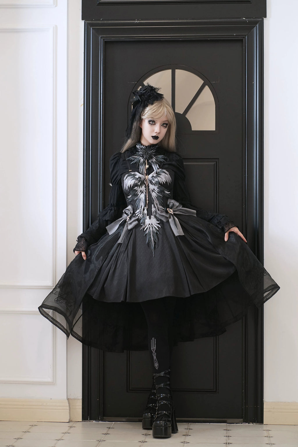 [Pre-orders available until 2/18] Scale Theory Short Jumper Skirt