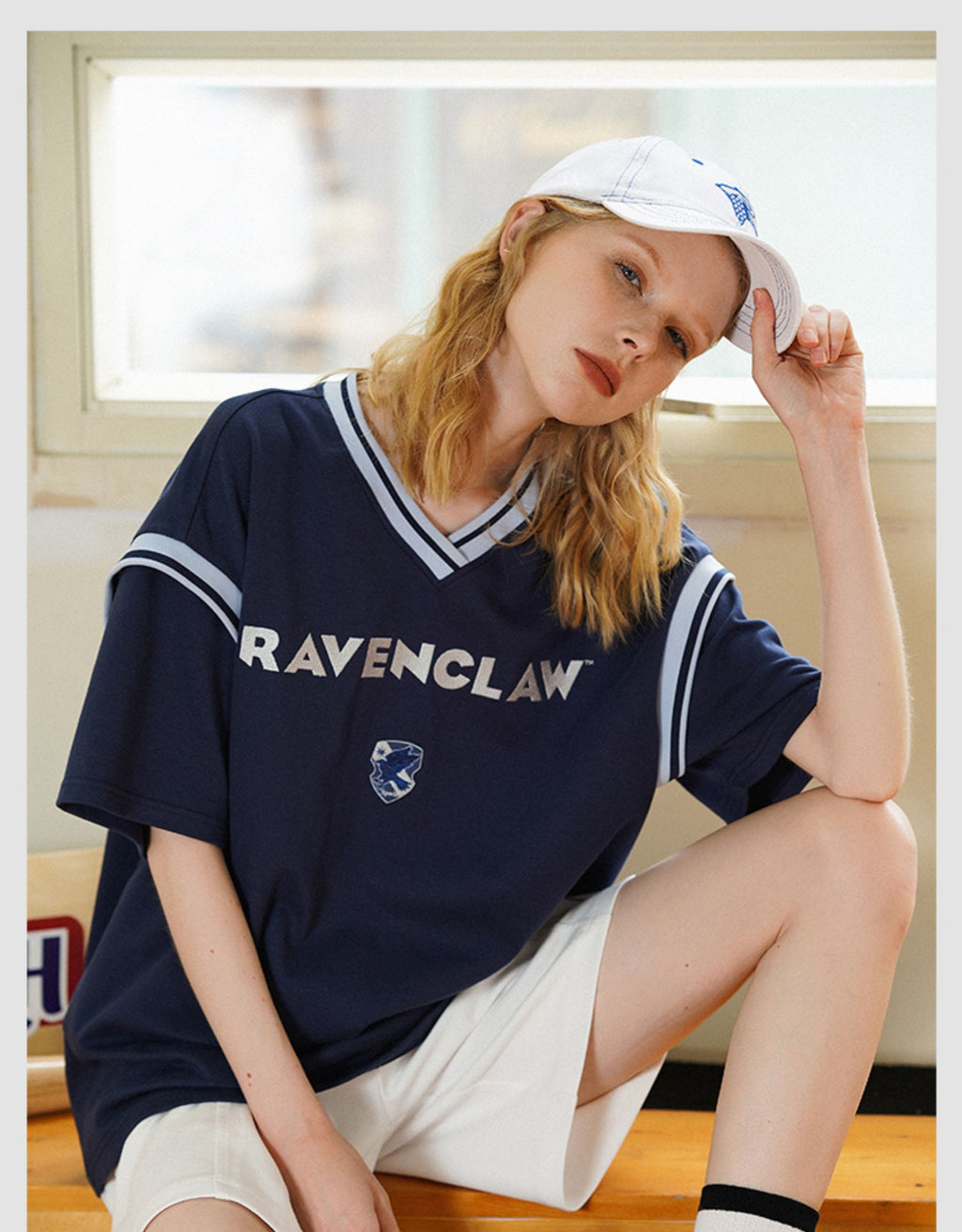 Hogwarts School of Witchcraft and Wizardry V-Neck Pullover