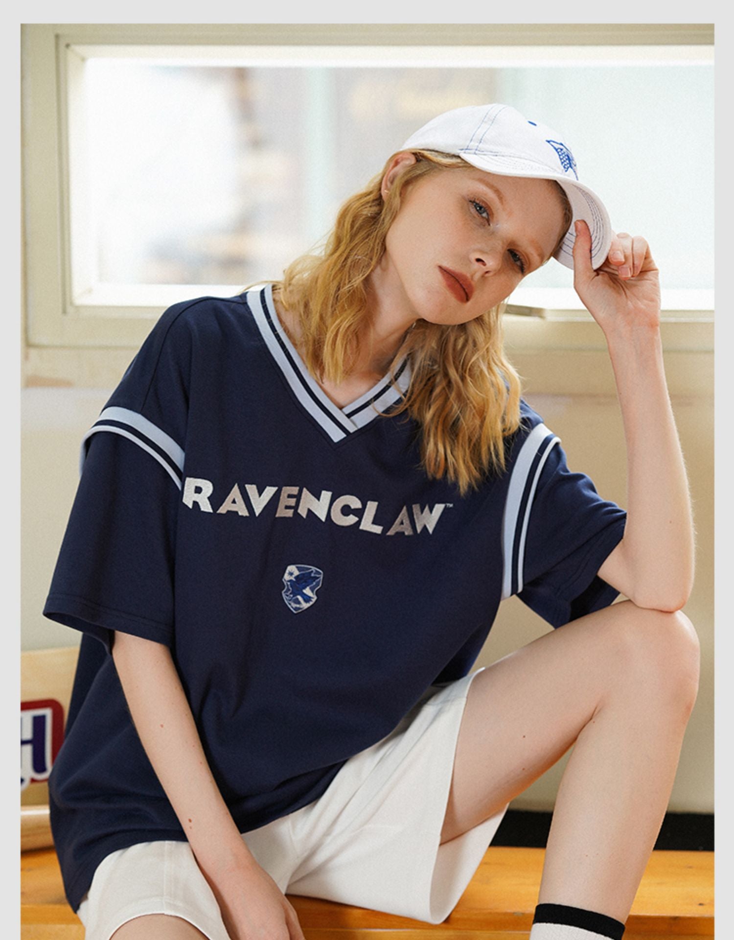 Hogwarts School of Witchcraft and Wizardry V-Neck Pullover