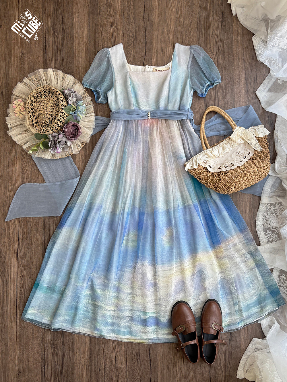【予約販売】Elegance Greek 油彩画風プリントエンパイアワンピース・新色