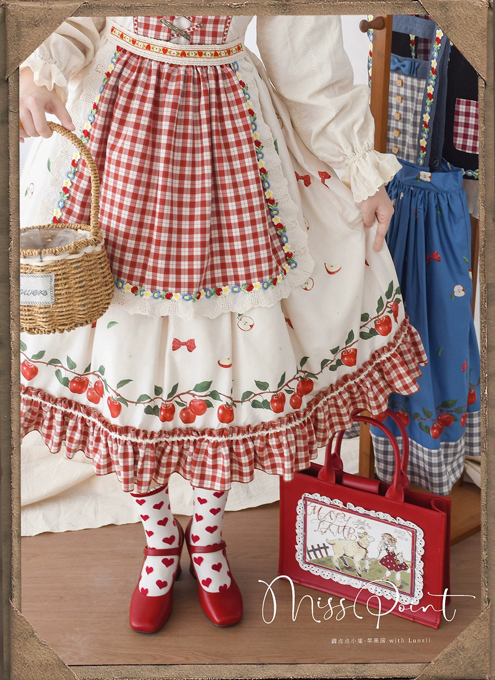【予約販売】Apple Garden バイエルン風ドッキングワンピース
