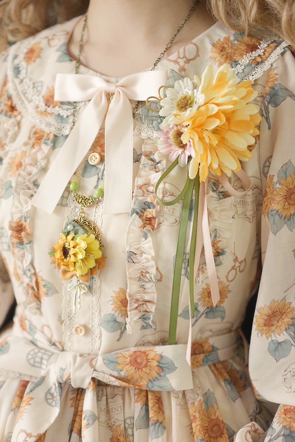 [Pre-order] Gardening Sunflower Daily Dress