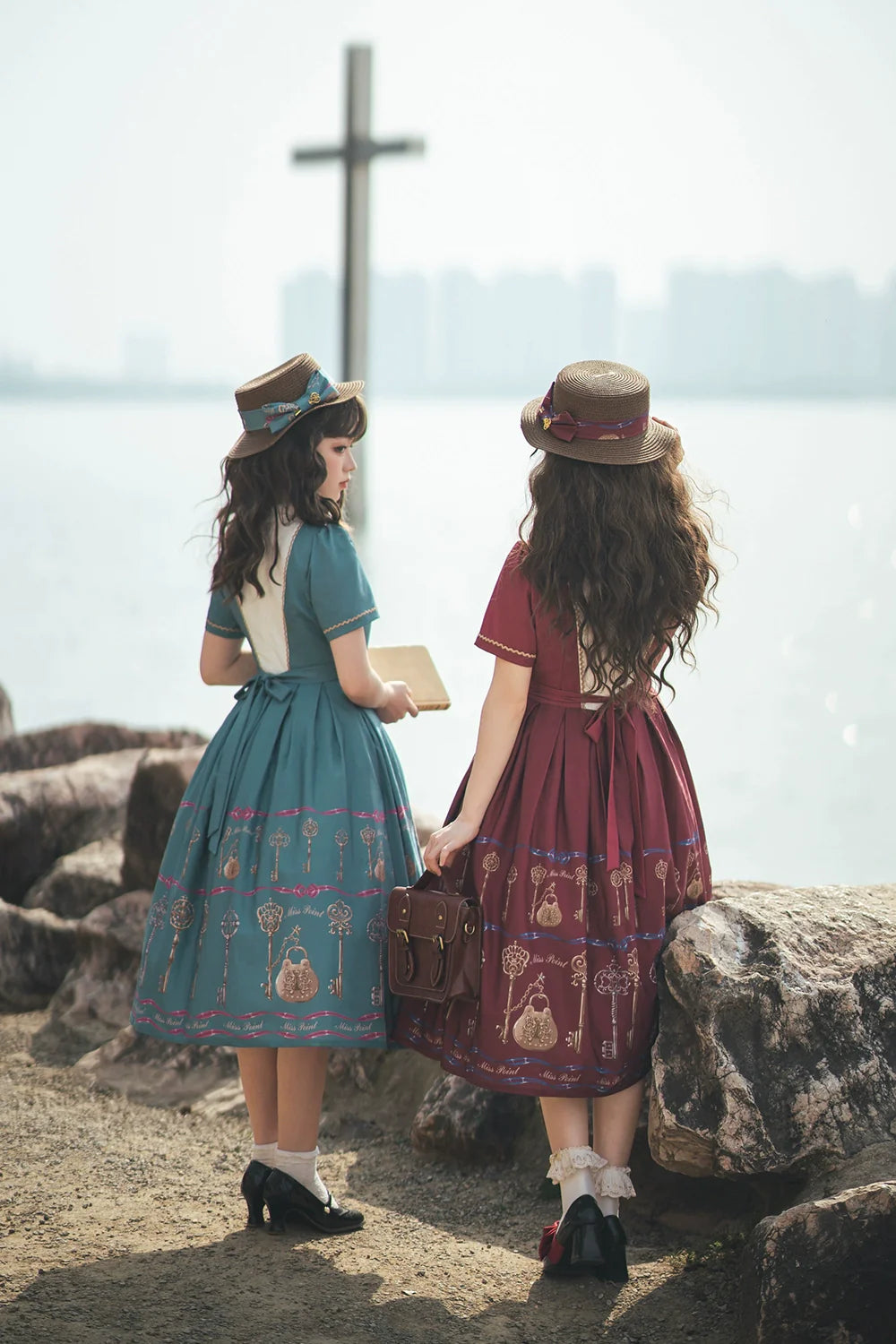 [Pre-order] Secret Key Antique Short Sleeve Dress