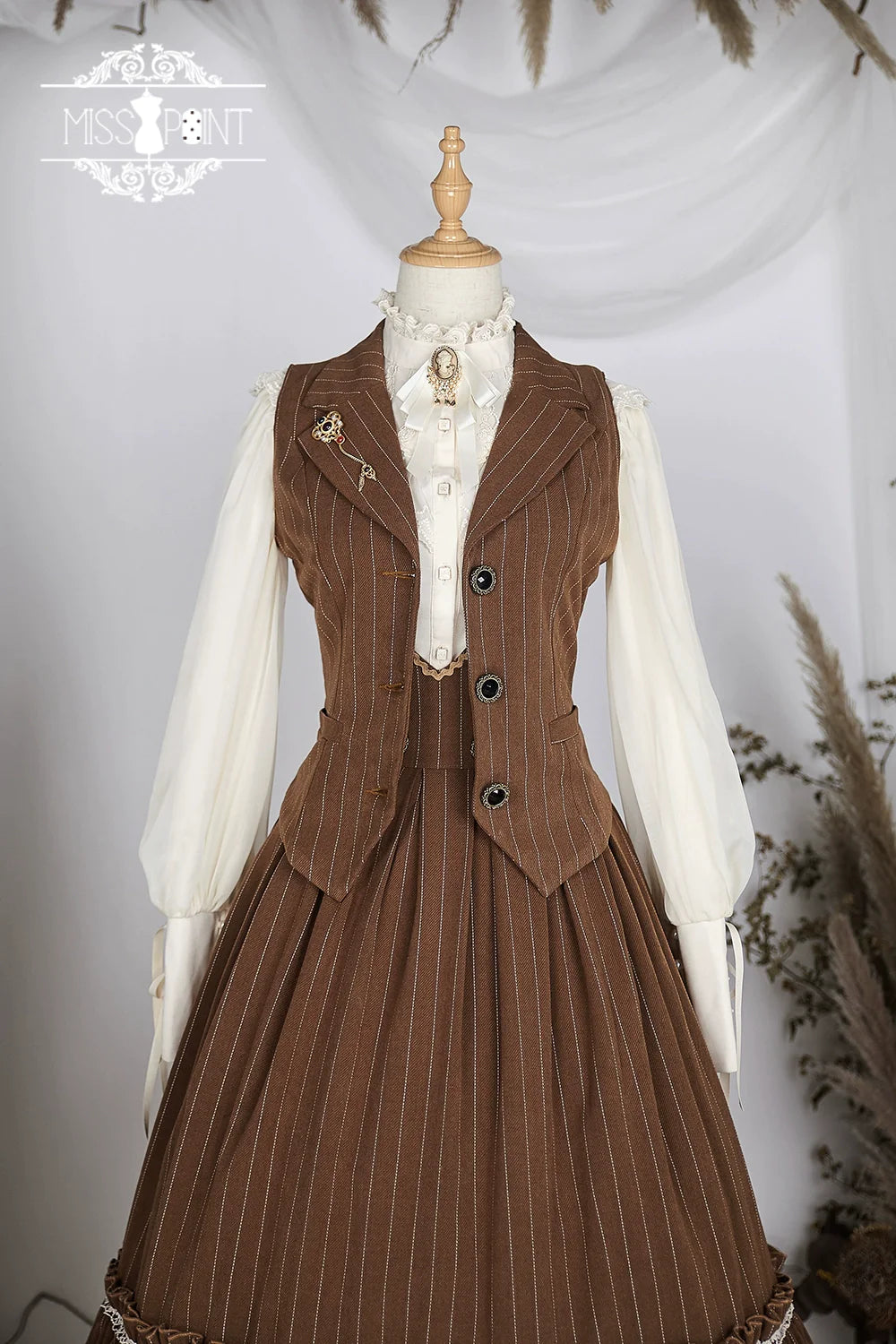[Pre-order] British Classical Lolita Vertical Striped Vest