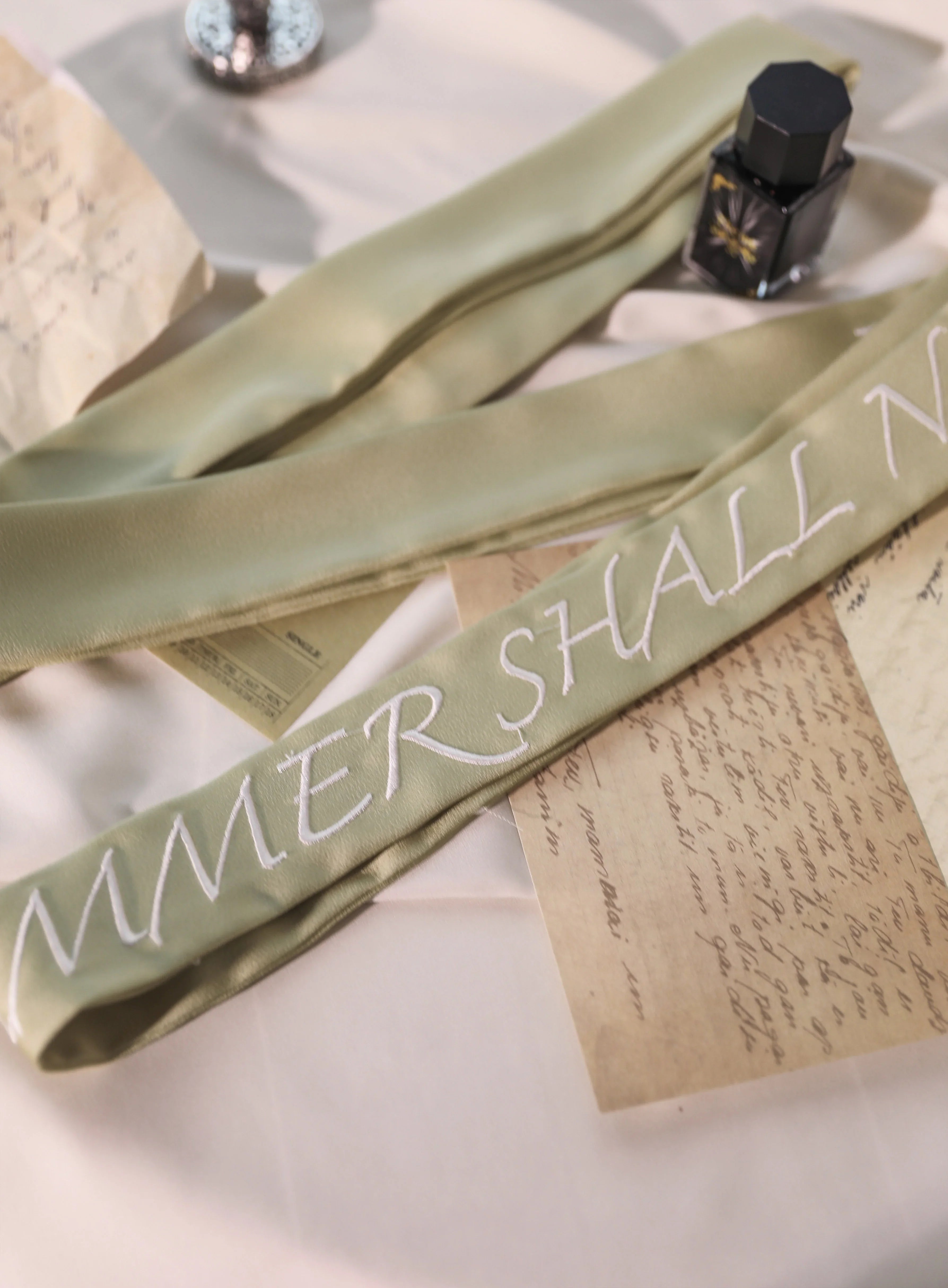 [Only available when purchased together] Fourteen-line poems Head dresses, hats, cloth belts, corsages and other accessories