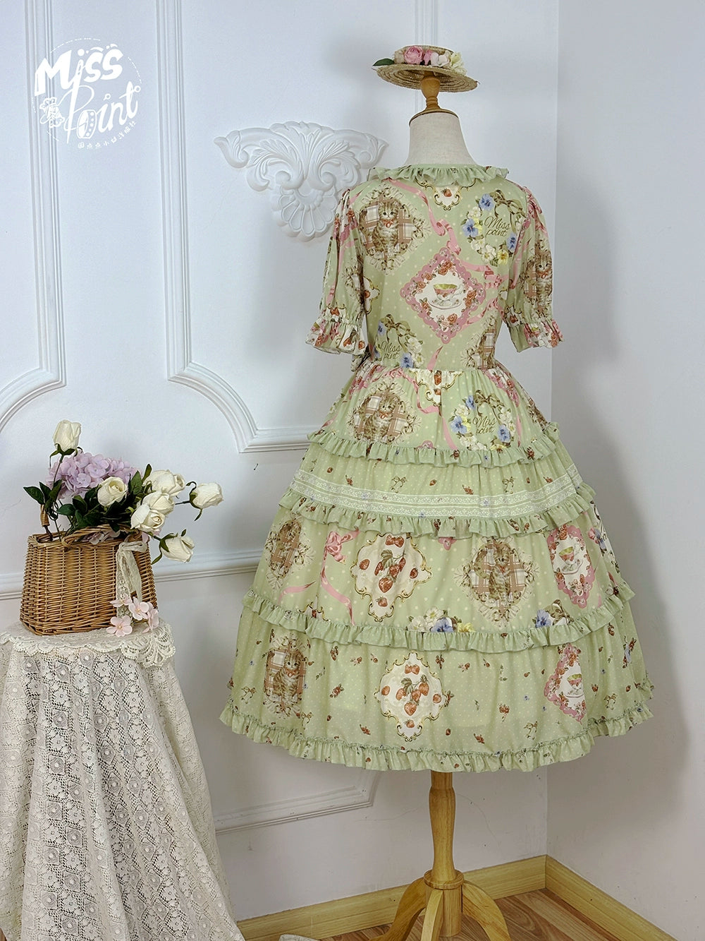 [Pre-orders available until 2/19] Cat Rose Tea Party Daily Dress