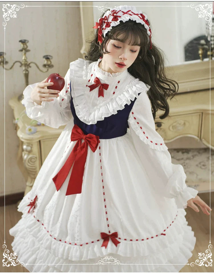 Snow White ３段フリルの半袖ワンピースと長袖ワンピース