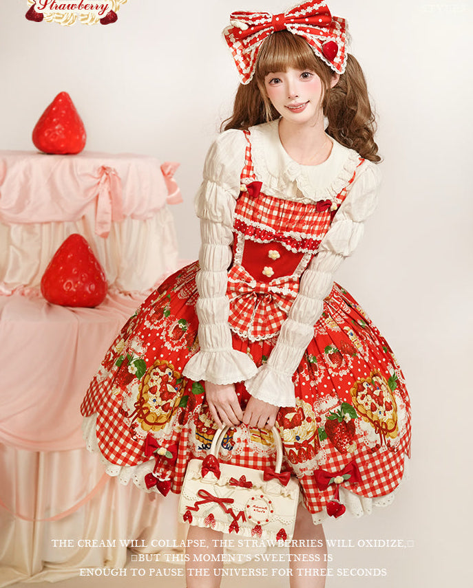 【受注予約11/18まで】Strawberry Cake Guide プリントジャンパースカート