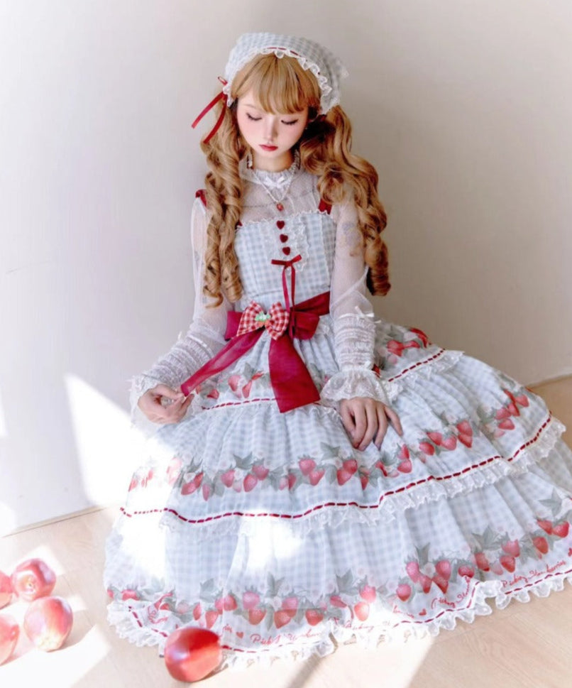 [Pre-orders accepted until 3/5] Have a Picnic, May Strawberry Gingham Check Jumper Skirt