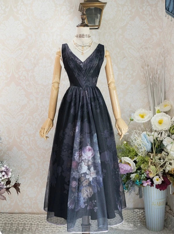 [Sales period ended] Porcelain Flower Garden oil painting long jumper skirt