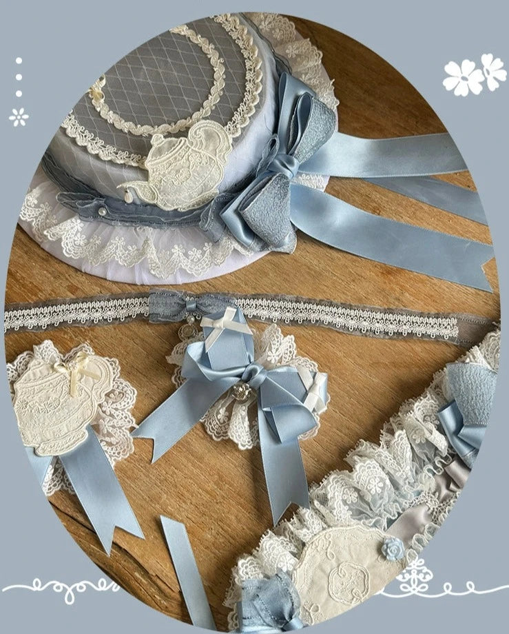 [Only available with simultaneous purchase] Antique Porcelain Plates Accessories