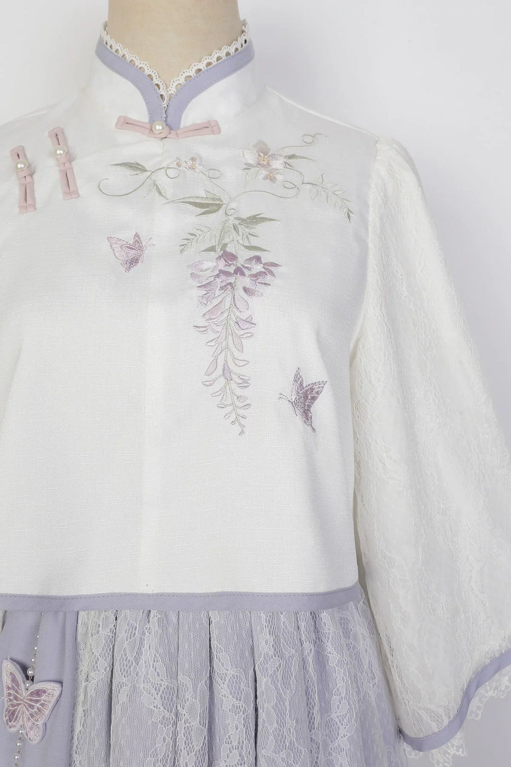 Wisteria butterfly and wisteria loli setup